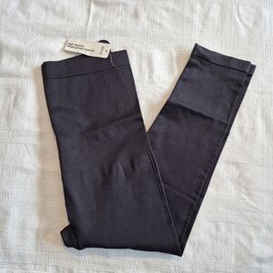 Empetua (Shapermint) black women's Large high waisted capri leggings NWT